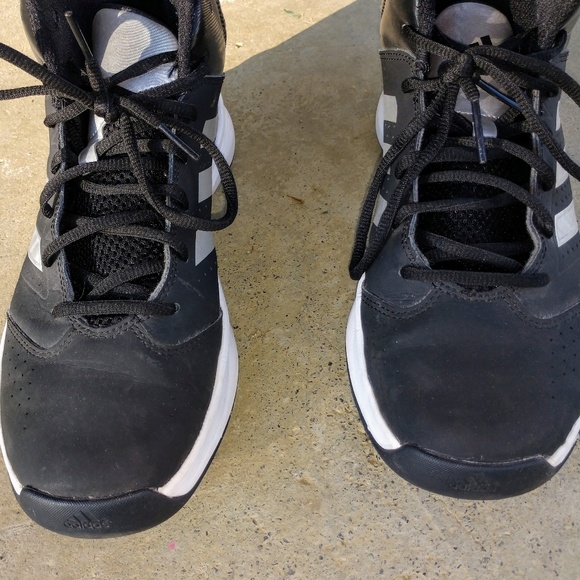 $โฌ๏ธ ๐ค NWOT's Adidas Cloud Sneakers Size 9 ๐ค - Picture 2 of 7